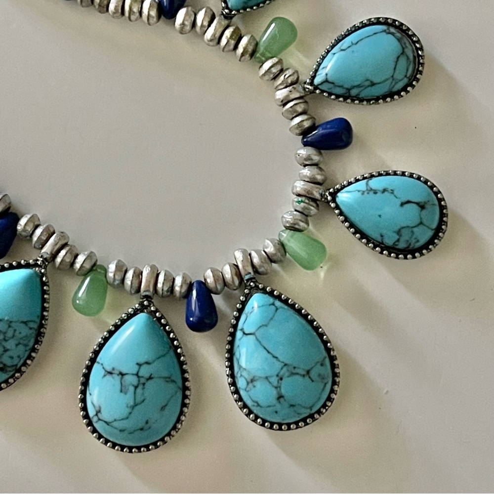 CHAPS Faux Turquoise Necklace 16” with Extender Unbranded Bracelet & Earrings - Picture 5 of 12